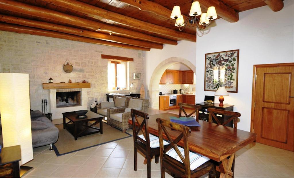 Villa Talea Exándis Rum bild