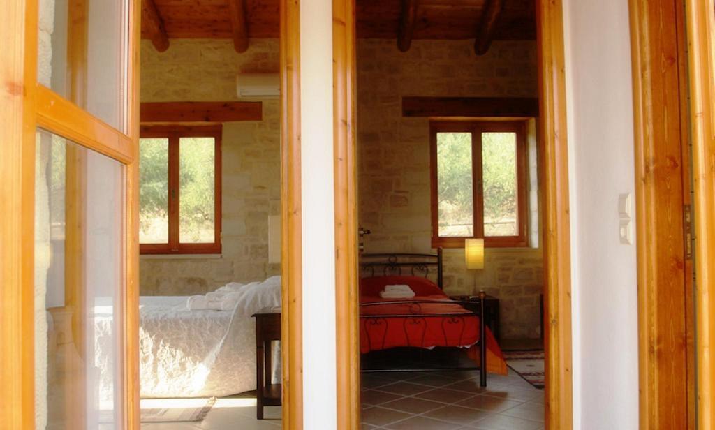 Villa Talea Exándis Rum bild
